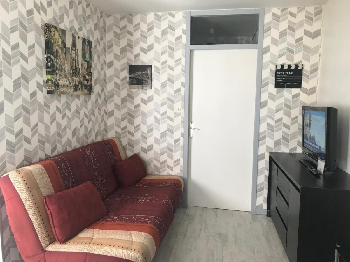 Une Petite Halte Apartman Calais Kültér fotó